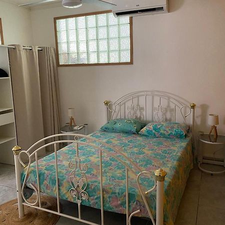 Aquaverde Eco Et Confort- Bas De Villa Avec Jardin Et Parking Le Gosier  Buitenkant foto