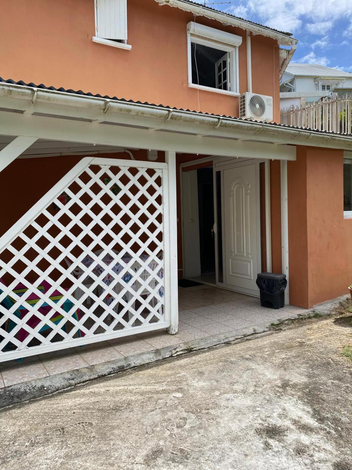 Aquaverde Eco Et Confort- Bas De Villa Avec Jardin Et Parking Le Gosier  Buitenkant foto